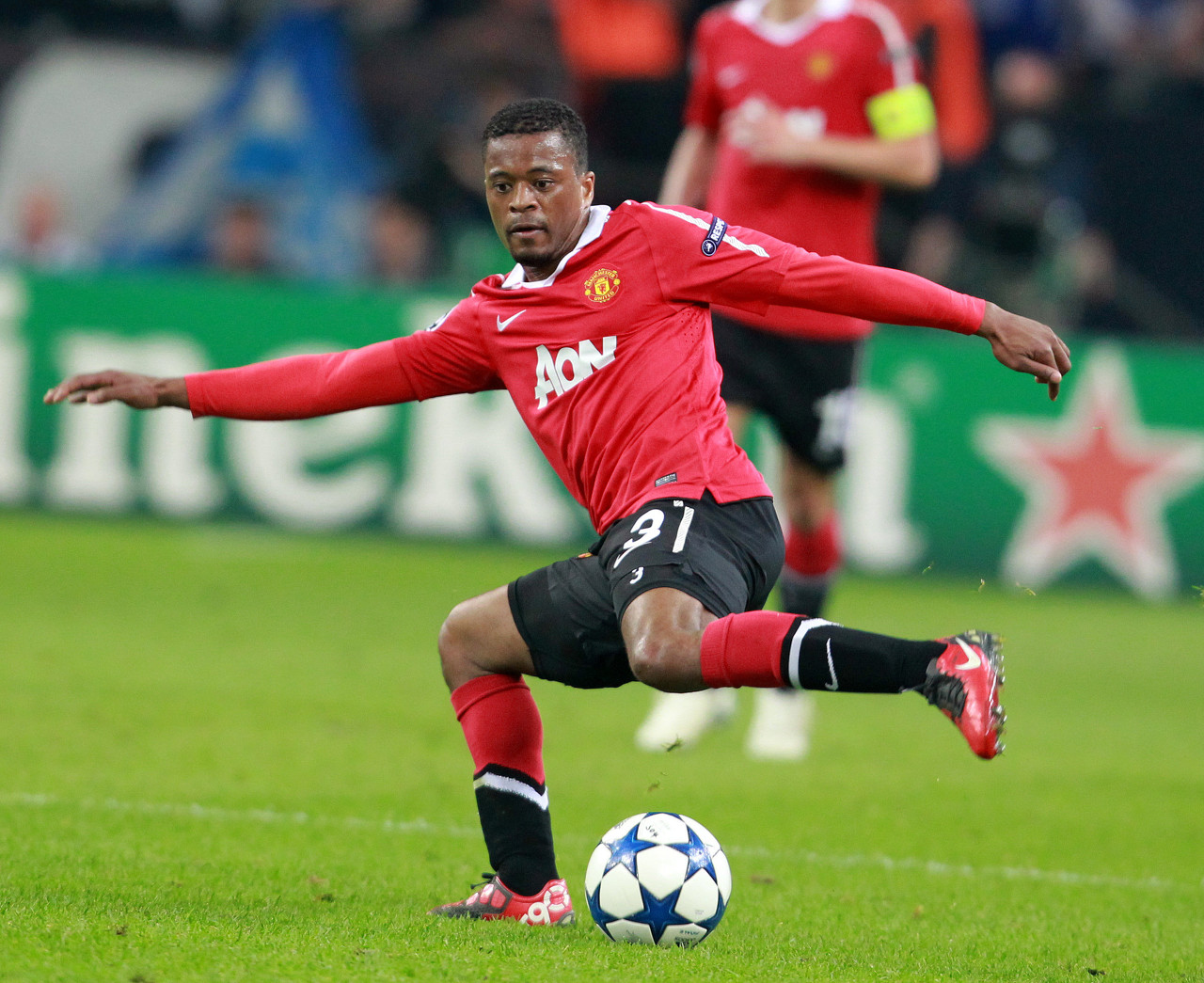 瞩目的俱乐 瞩目的俱乐